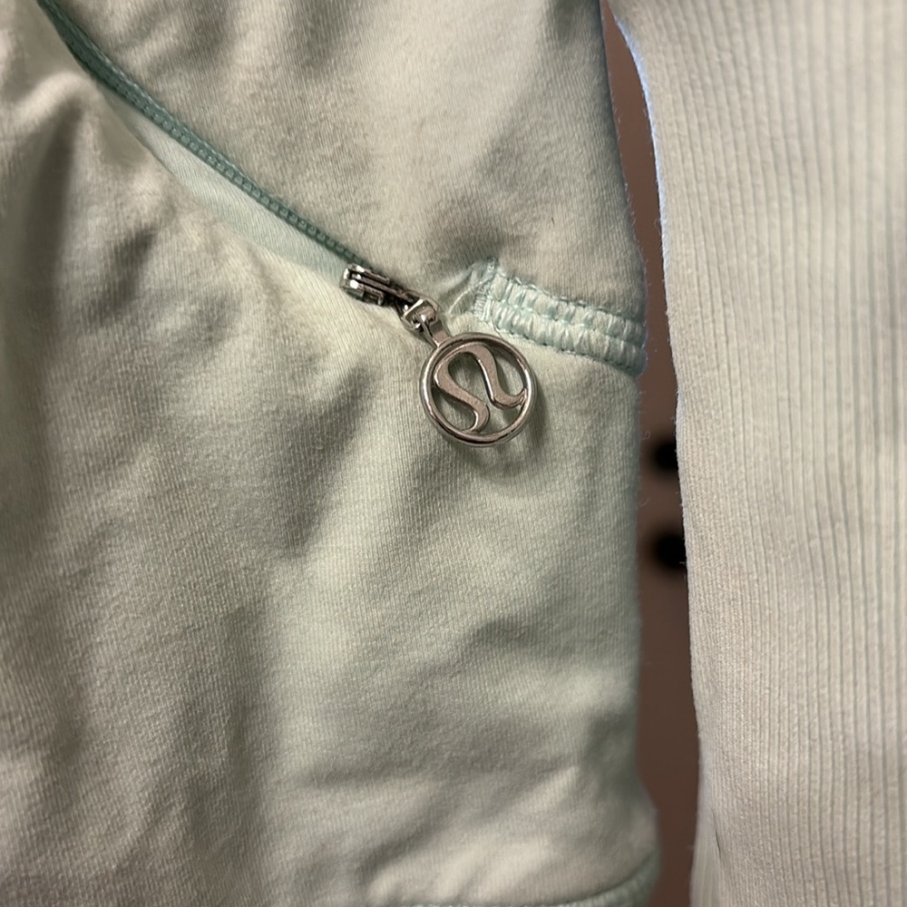 Lululemon turtle neck bright green pullover zip up - Picture 3 of 5